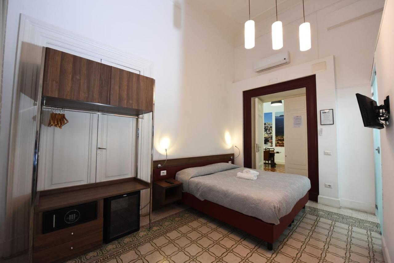 Maison Toledo 210 Napoli Bagian luar foto
