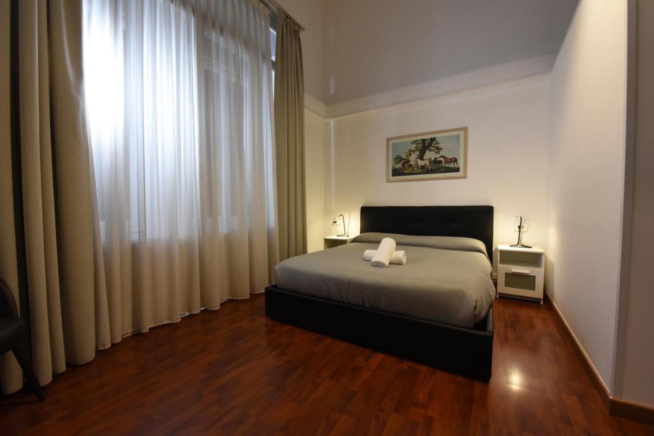 Maison Toledo 210 Napoli Bagian luar foto